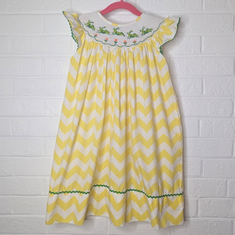 Molly Pop Smocked Grasshopper Chevron Summer Hand Smock Dress
